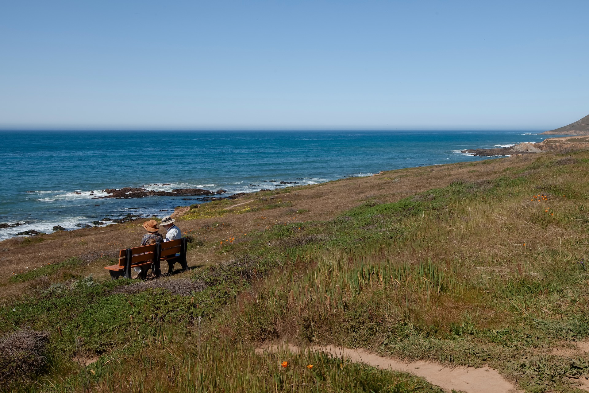 Roam Harmony Headlands and Cambria